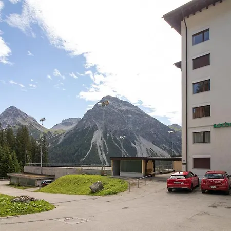 Rothornblick 52 By Vacations, Mit Bergblick Und Privatparkplatz أروسا
