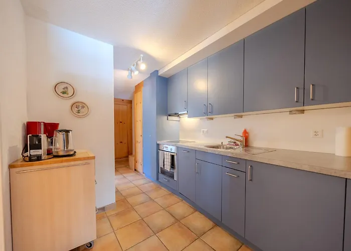 Rothornblick 52 By Vacations, Mit Bergblick Und Privatparkplatz Daire *