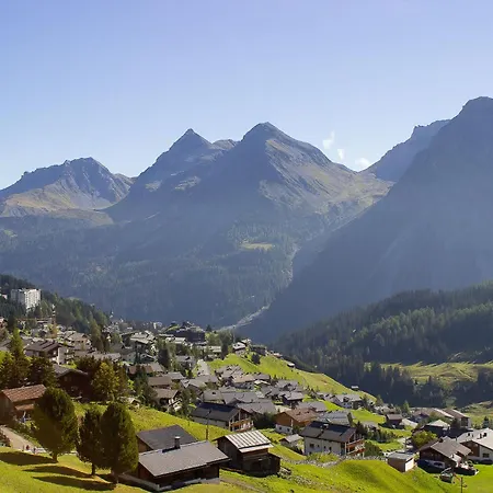 Rothornblick 52 By Vacations, Mit Bergblick Und Privatparkplatz Daire *
